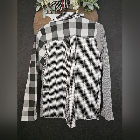 Checkered Long sleeve - Picture 2 of 2